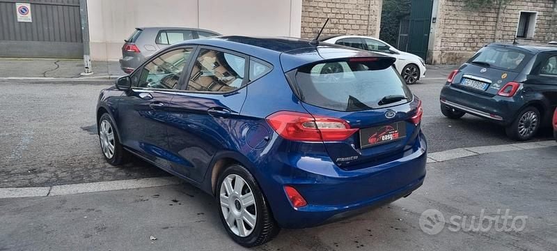 Usata Ford Fiesta Vignale 101 CV (74 kW) 2017 Rosso Berlina