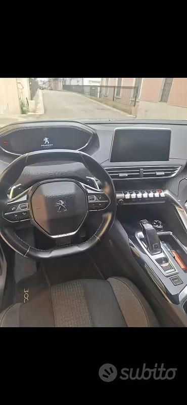 Usata Peugeot 3008 120 CV (88 kW) 2017 Grigio SUV