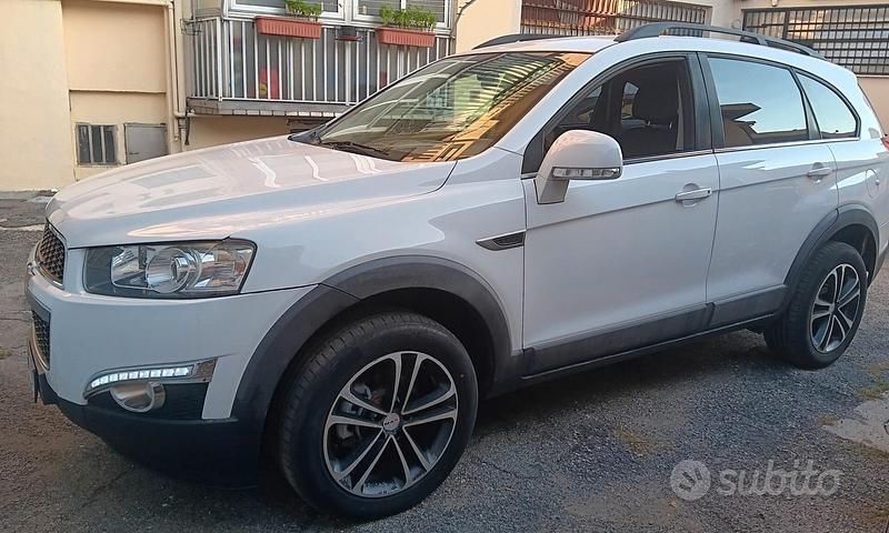 Usata Chevrolet Captiva LT 163 CV (119 kW) 2013 Bianco SUV