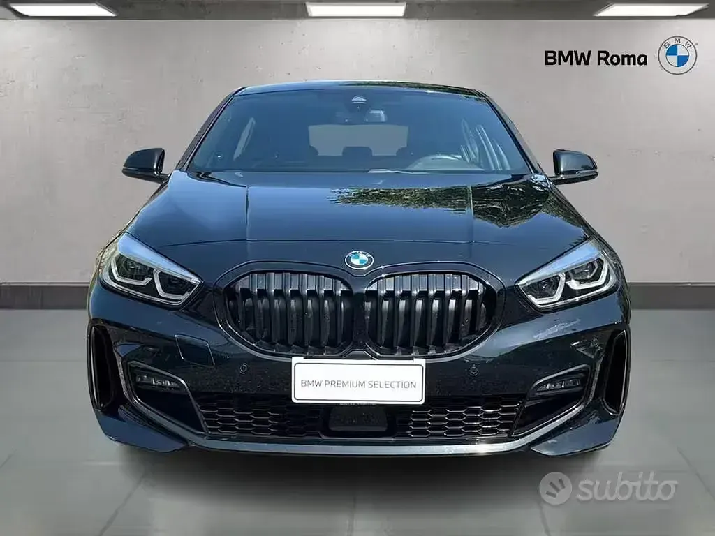 Usata BMW 118 M Sport 150 CV (110 kW) 2023 Black sapphire metallizzato Berlina