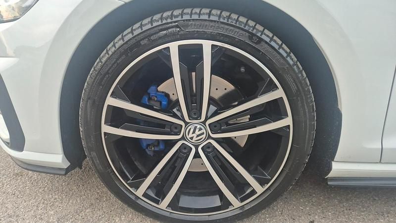 Usata VW Golf VIII Executive 183 CV (134 kW) 2020 Bianco Berlina