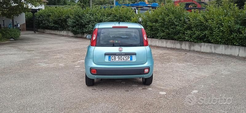 Usata Fiat Panda Lounge 85 CV (62 kW) 2015 Blu Berlina