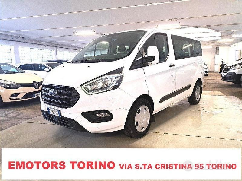 Usata Ford Transit Custom Trend 131 CV (96 kW) 2018 Bianco Station wagon