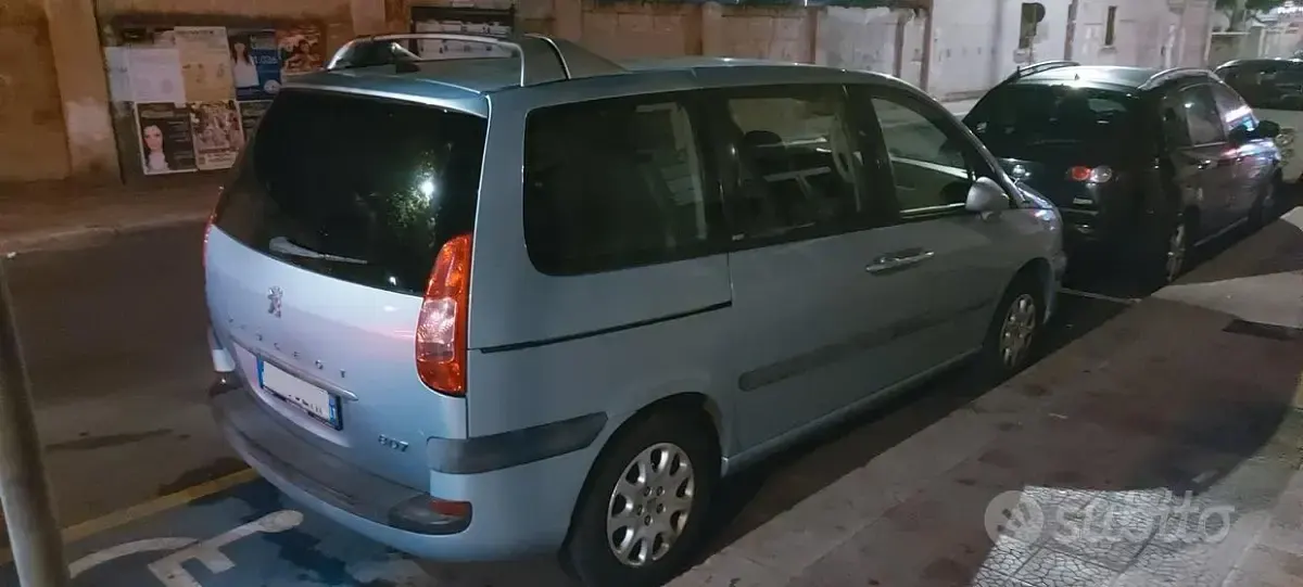 Usata Peugeot 807 158 CV (116 kW) 2004 Blu/azzurro Monovolume