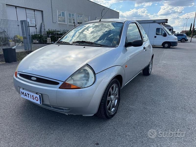 Argento Usata 2001 Ford Ka Due volumi | 1390 € - Immagine 1/4