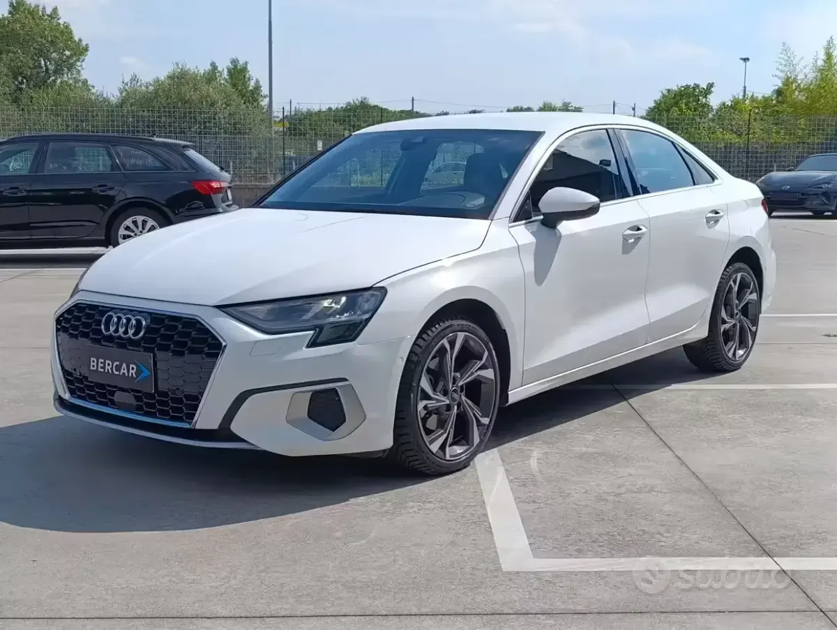 Usata Audi A3 Advanced 116 CV (85 kW) 2022 Bianco Berlina