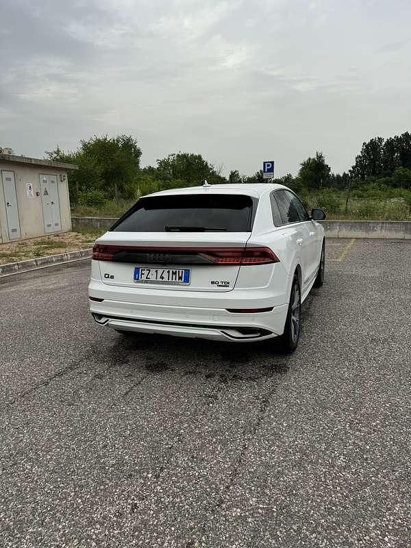 Usata Audi Q8 Sport 286 CV (210 kW) 2019 SUV