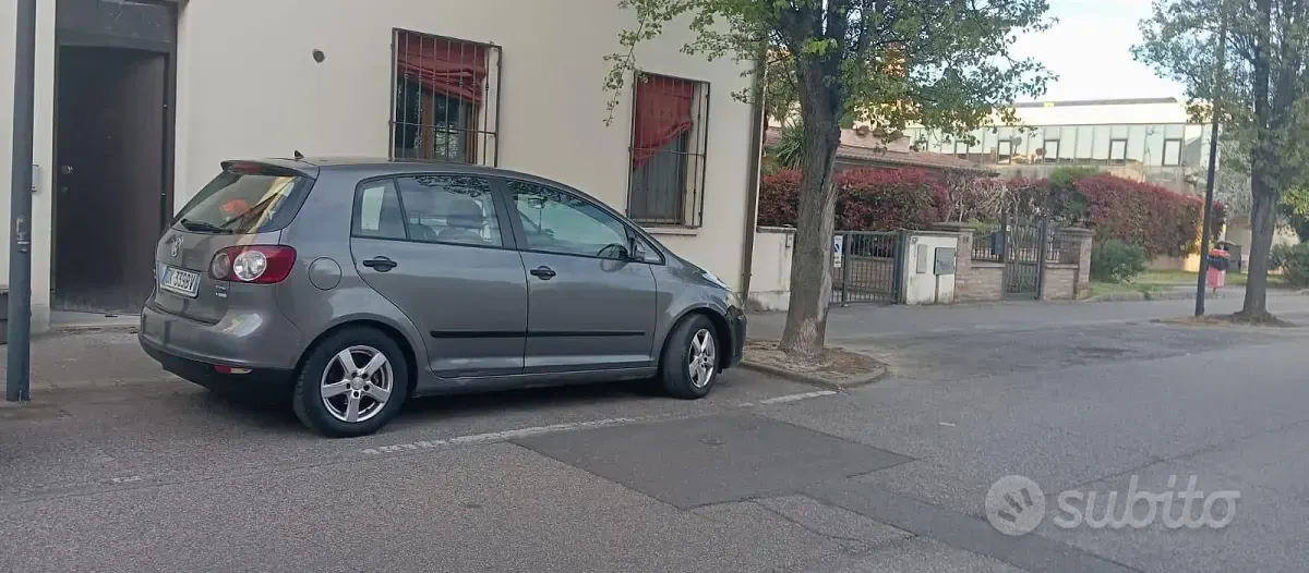 Usata VW Golf Plus 105 CV (77 kW) 2006 Nero Monovolume