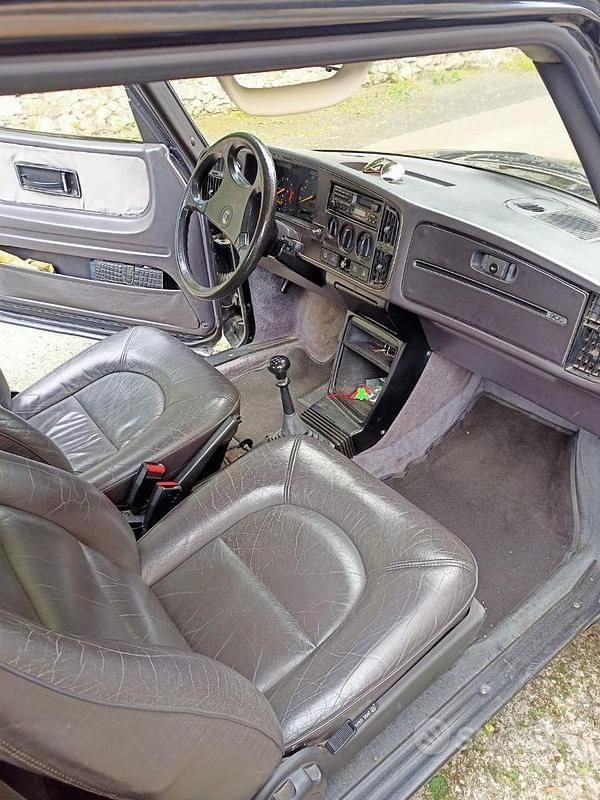 Usata Saab 900 1989
