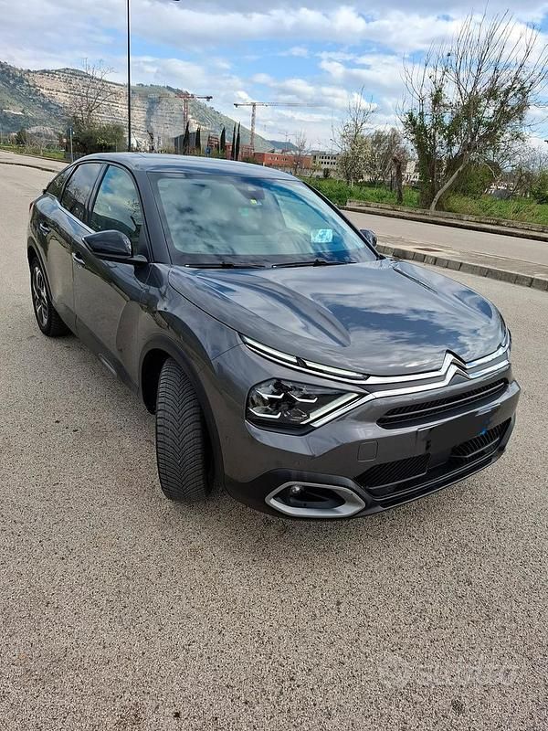 Usata Citroën C4 PureTech 131 CV (96 kW) 2022 Grigio Berlina