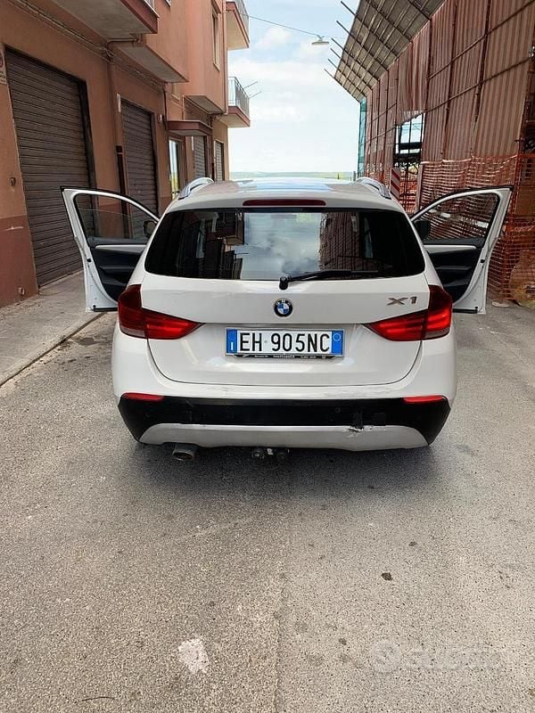 Usata BMW X1 143 CV (105 kW) 2011 Bianco SUV