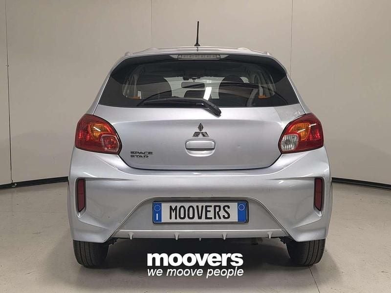 Usata Mitsubishi Space Star Edition 71 CV (52 kW) 2021 Argento Utilitaria
