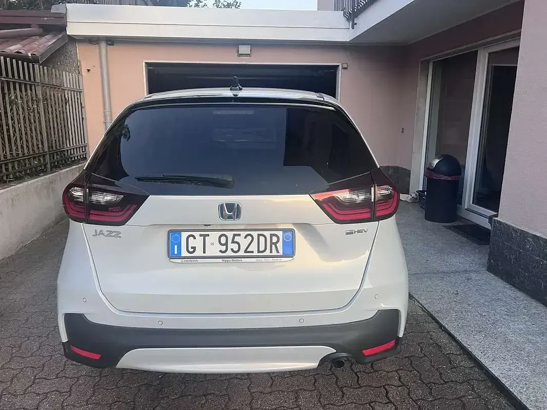 Usata Honda Jazz Advance 107 CV (78 kW) 2024 Argento Utilitaria