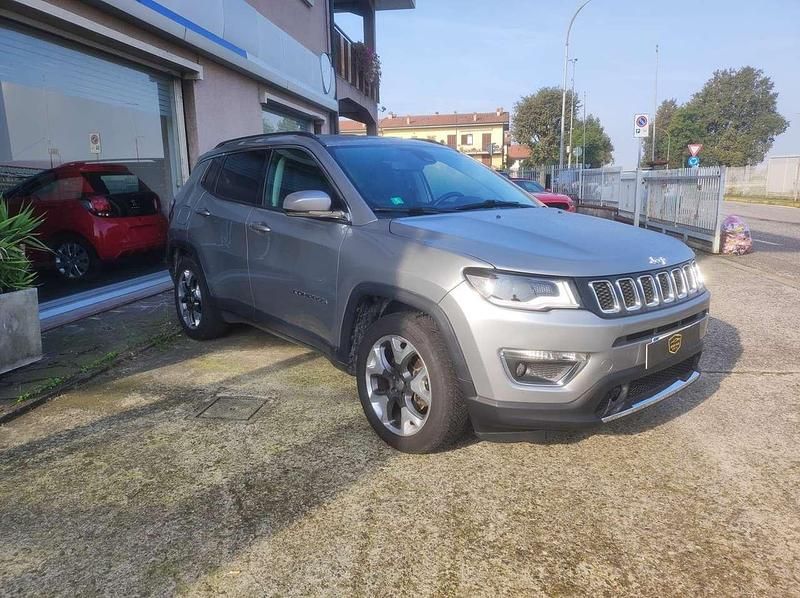 Usata Jeep Compass Limited 140 CV (102 kW) 2020 Grigio SUV