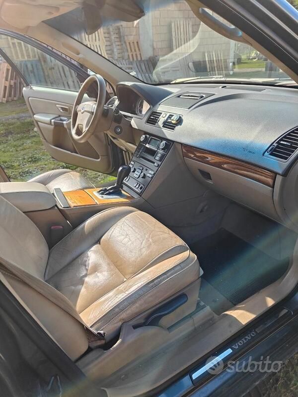 Usata Volvo XC90 185 CV (136 kW) 2006 SUV