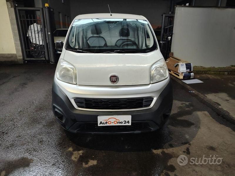Usata Fiat Fiorino 80 CV (58 kW) 2017 Bianco Monovolume