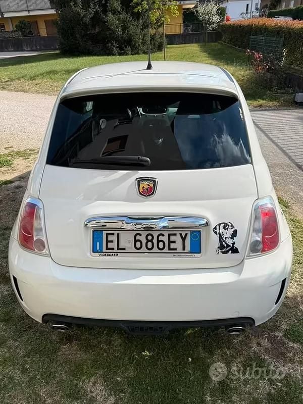Usata Abarth 500 135 CV (99 kW) 2012 Bianco Utilitaria