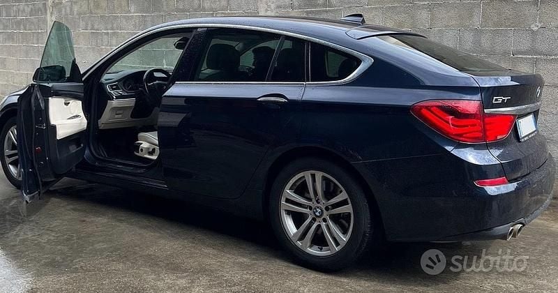Usata BMW 530 Gran Turismo 245 CV (180 kW) 2011 Berlina