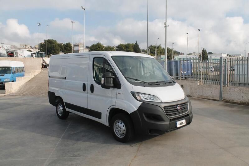 Usata Fiat Ducato 119 CV (87 kW) 2020 Bianco Furgone
