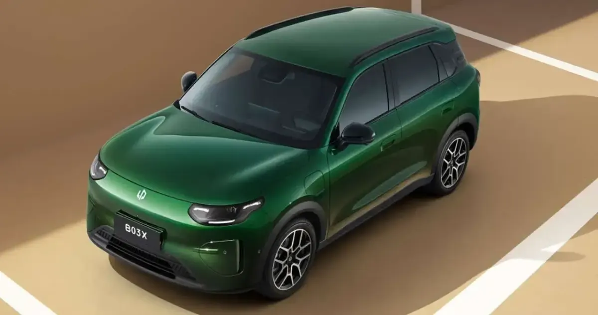 Nuova Leapmotor B03X 2026 Grigio