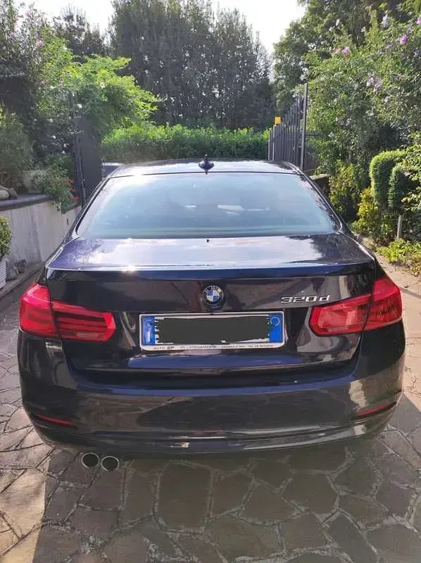 Usata BMW 320 Advantage 190 CV (139 kW) 2016 Berlina