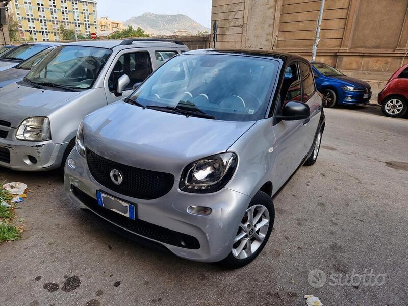 Usato 2015 Smart ForFour Benzin (9.500 €)