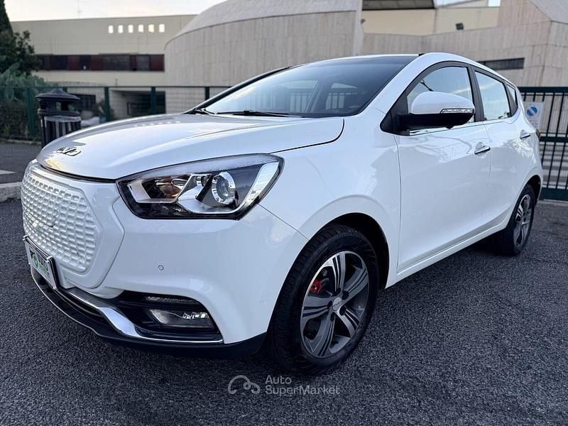 Usata EVO Electric 30 kW (41 CV) 2020 Bianco SUV
