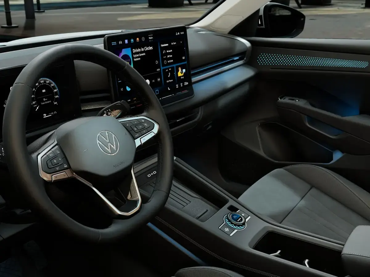 Nuova VW T-Roc Style 150 CV (110 kW) 2026 Pure white nero SUV