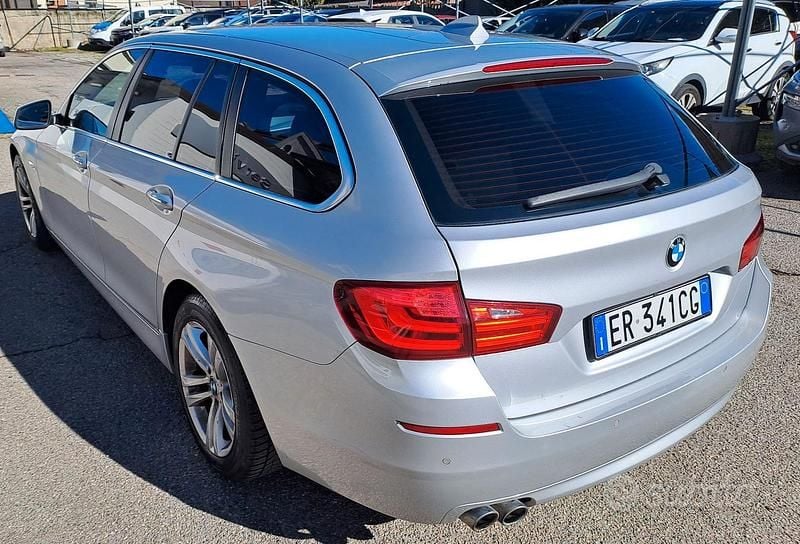 Usata BMW 520 Efficient Dynamics 184 CV (135 kW) 2013 Grigio Station wagon
