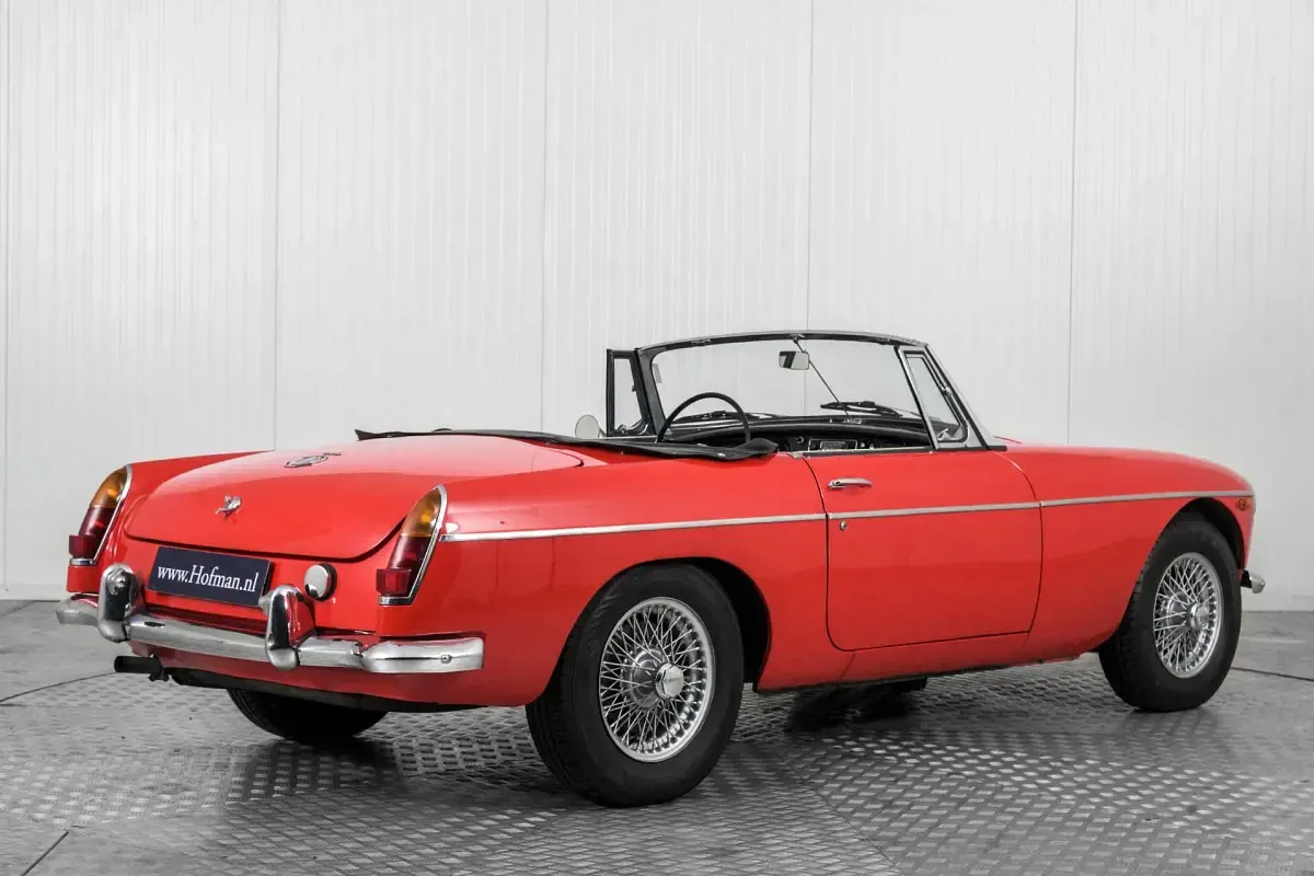 Usata MG B 97 CV (71 kW) 1965 Rosso Cabrio