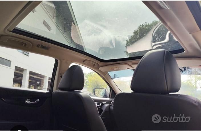 Usata Nissan Qashqai 131 CV (96 kW) 2016 Grigio SUV