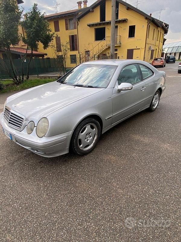 Usata Mercedes CLK200 Elegance 191 CV (140 kW) 1999 Grigio Coupé