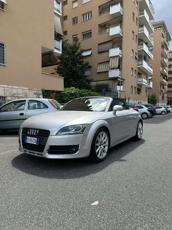 Usata Audi TT Roadster Advanced 200 CV (147 kW) 2008 Grigio Cabrio