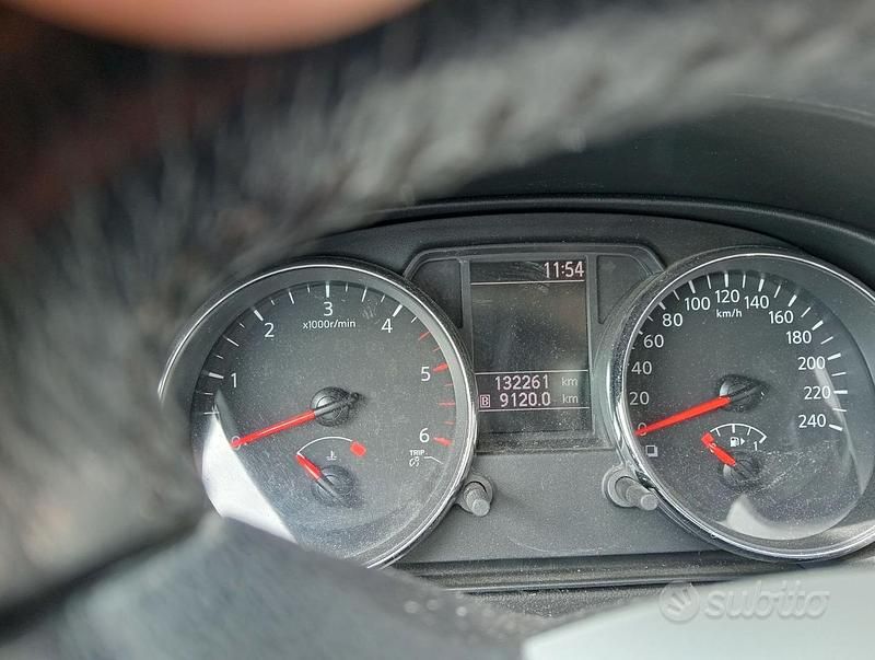 Usata Nissan Qashqai 150 CV (110 kW) 2011 Grigio SUV