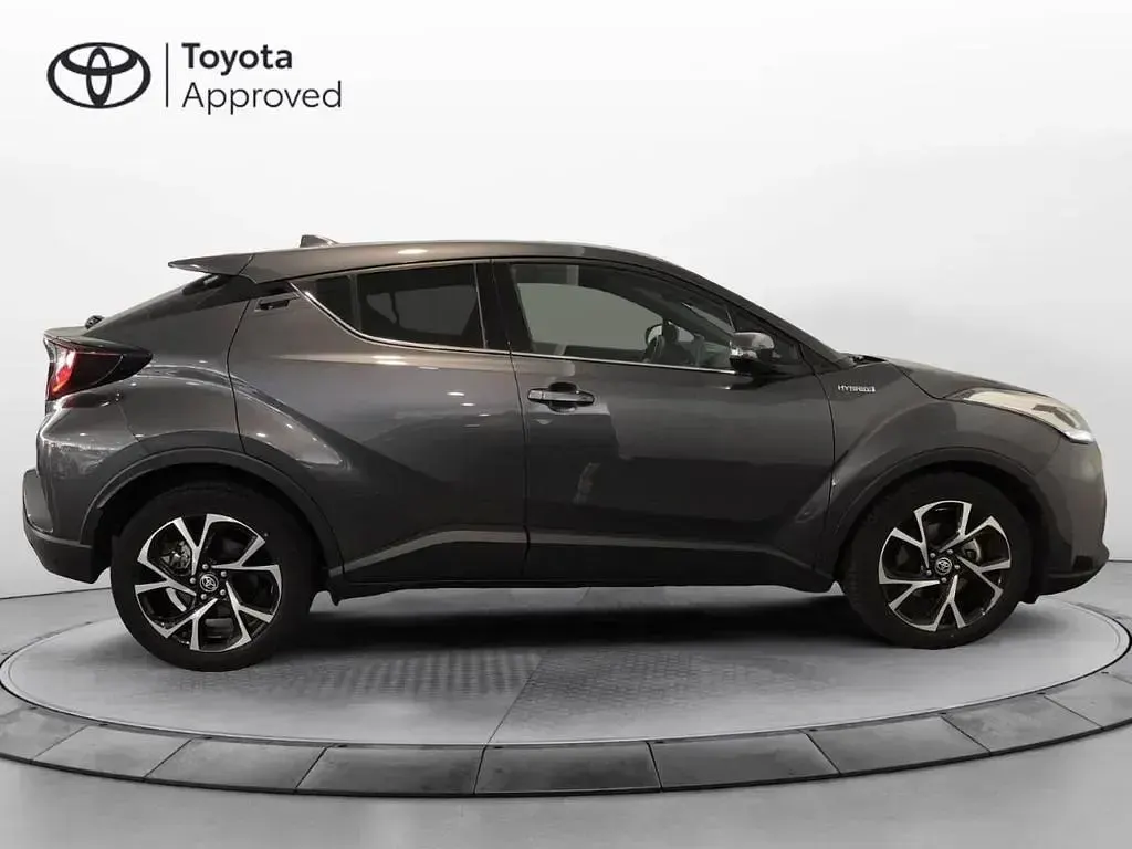 Usata Toyota C-HR Trend 122 CV (89 kW) 2021 Grigio SUV