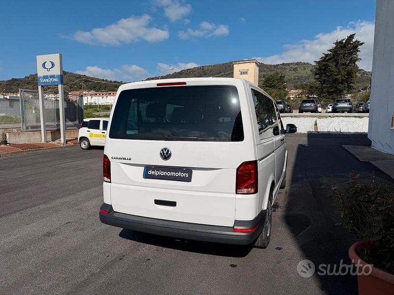 Usata VW Caravelle Trendline 110 CV (80 kW) 2022 Bianco Monovolume