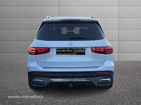 Usata Mercedes GLB200 Premium 163 CV (119 kW) 2021 Bianco SUV