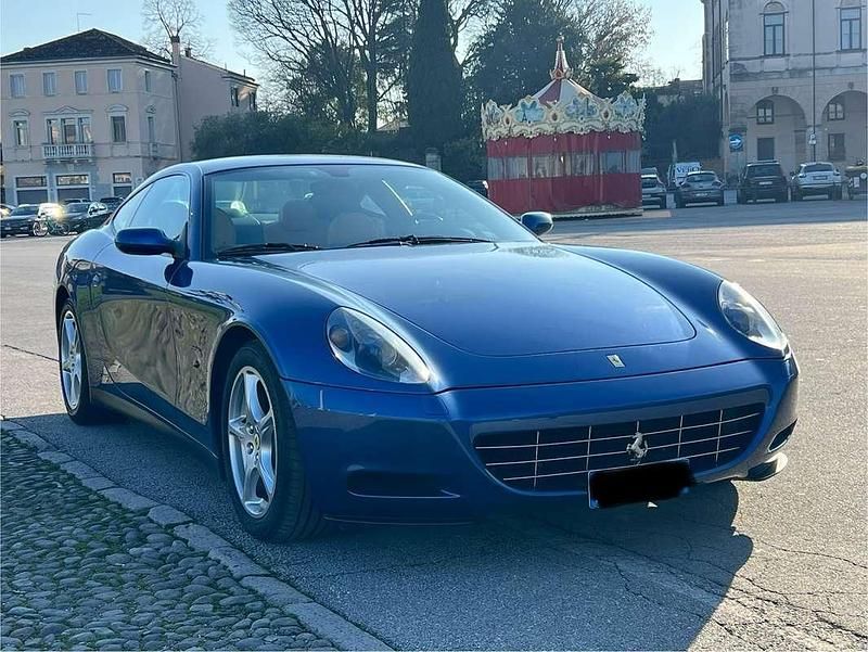Usata Ferrari 612 540 CV (397 kW) 2005 Blu/azzurro Coupé