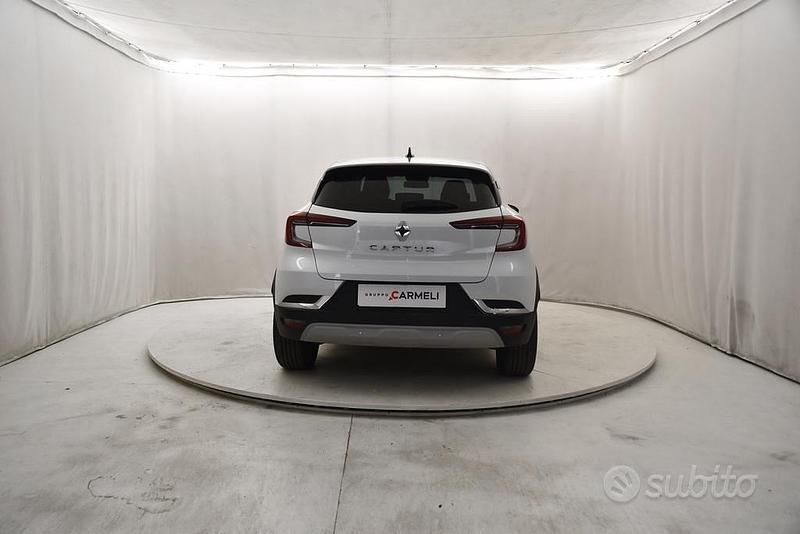 Usata Renault Captur Techno 140 CV (102 kW) 2023 Bianco SUV