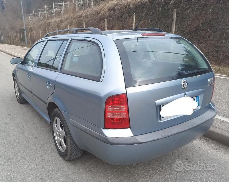 Usata Skoda Octavia 2002 Grigio Station wagon