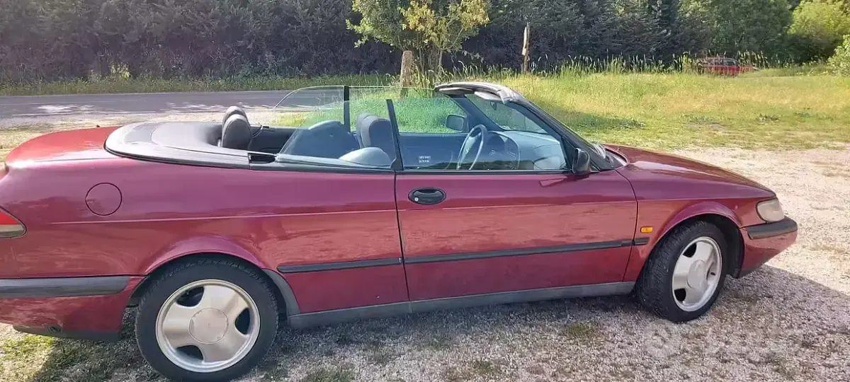 Usata Saab 900 Cabriolet 1995 Rosso Cabrio