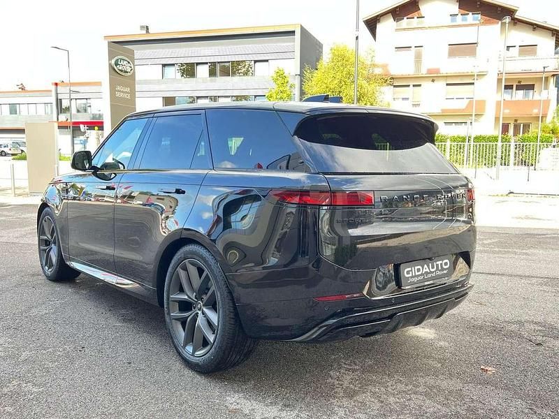Usata Land Rover Range Rover Sport SE Dynamic 249 CV (183 kW) 2024 Nero SUV