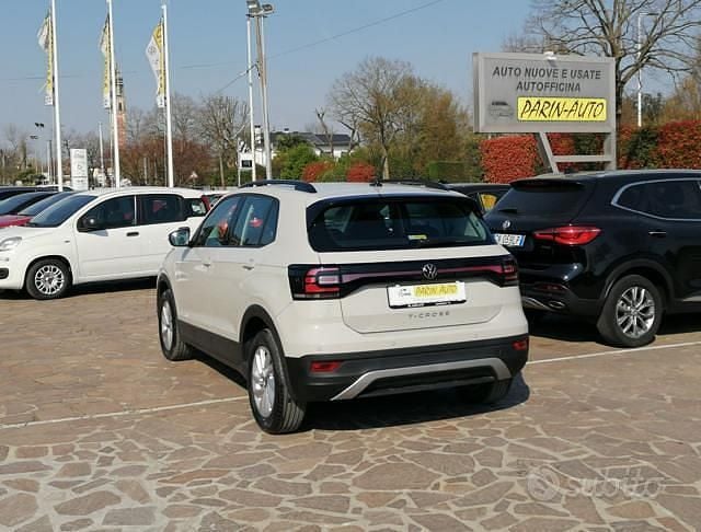 Usata VW T-Cross Style 95 CV (69 kW) 2022 Beige SUV