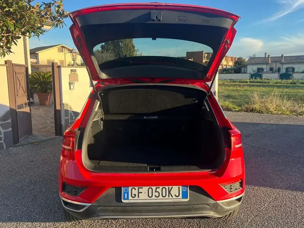 Usata VW T-Roc Style 150 CV (110 kW) 2021 Rosso SUV