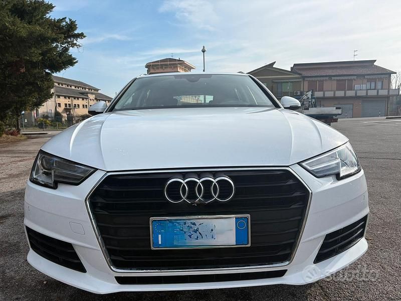 Usata Audi A4 122 CV (89 kW) 2017 Bianco Station wagon