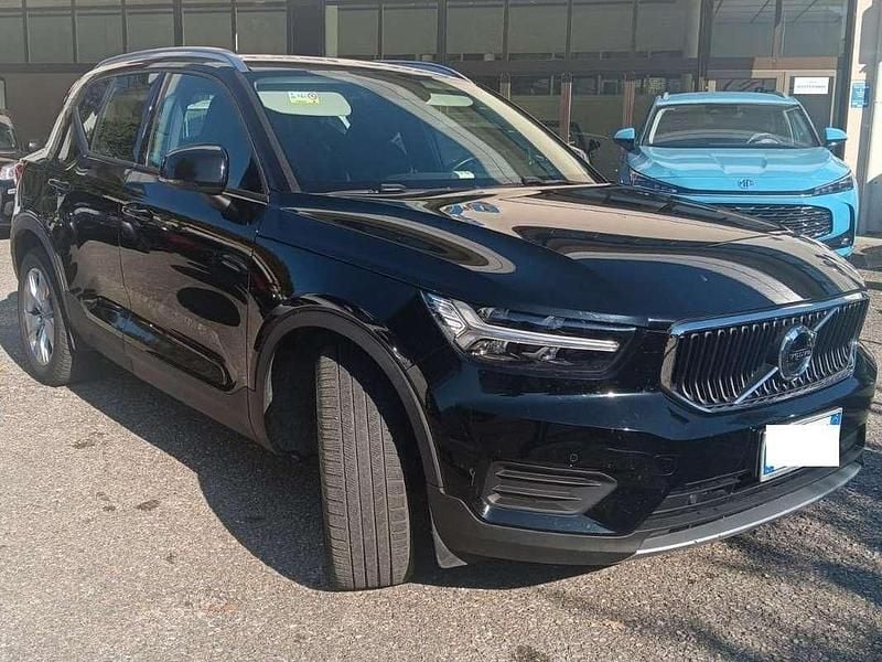 Nero Usata 2020 Volvo XC40 SUV | 16.700 € (Super prezzo) - Immagine 1/4