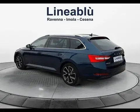 Usata Skoda Superb Executive 200 CV (147 kW) 2022 Blu/azzurro Station wagon