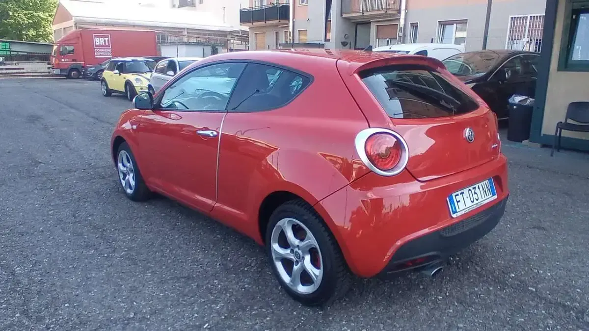 Usata Alfa Romeo MiTo Super 77 CV (56 kW) 2018 Rosso Utilitaria
