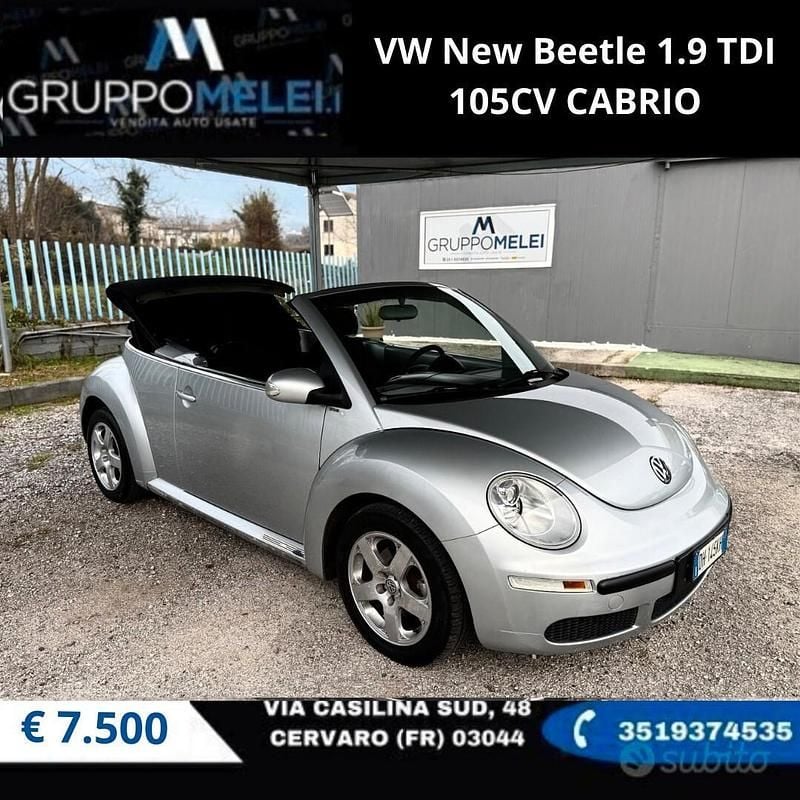 Usata VW New Beetle 104 CV (76 kW) 2007 Grigio Utilitaria