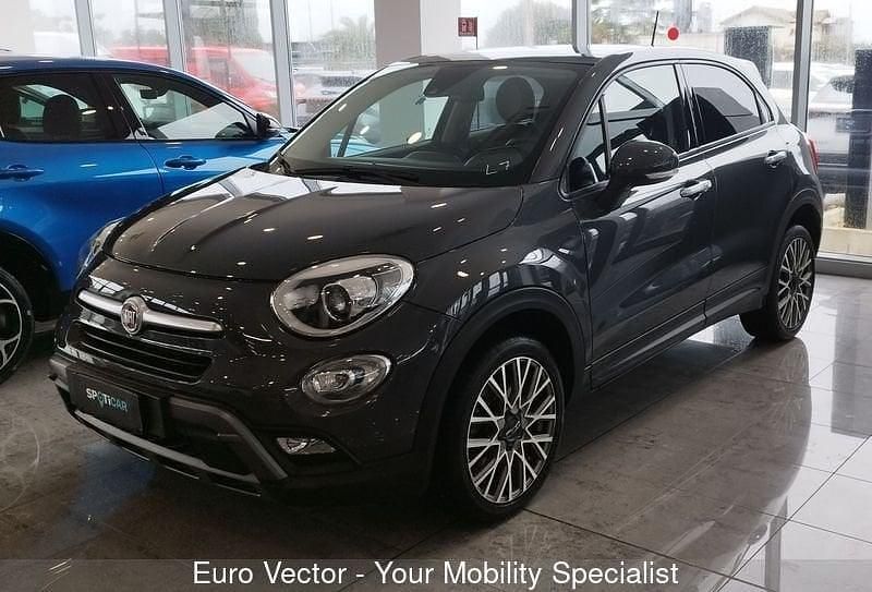Usado Fiat 500X Cross 140 HP (102 kW) 2015 Cinzento SUV